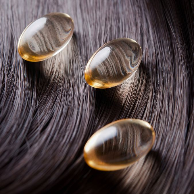 Descubre cómo nuestras recomendaciones nutricionales y suplementos específicos pueden mejorar la salud de tu cabello desde dentro.